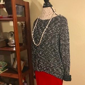 Hi-Lo Black & White Sweater - Medium/Large